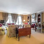 One&Lux - Stylish Apartment Near Plaza De Espana